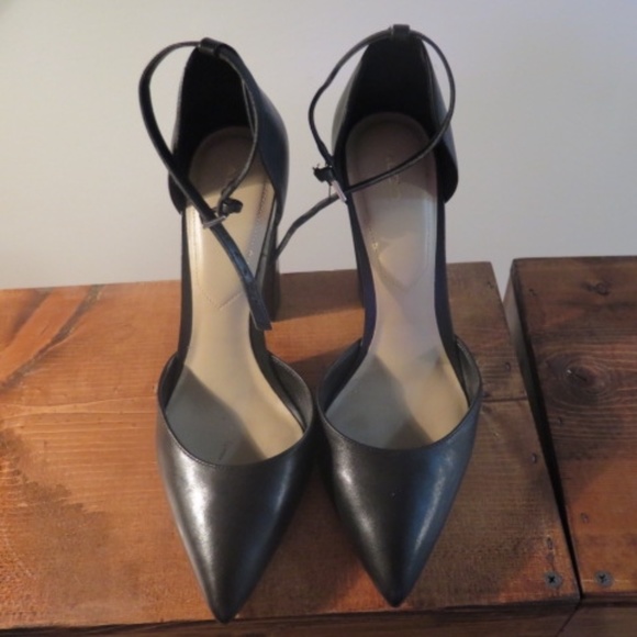 Aldo Nicholes, 4 inch block heels - Picture 2 of 5